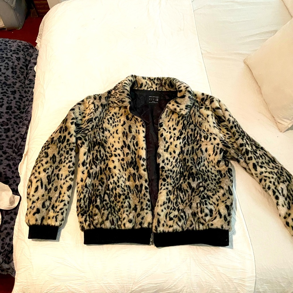 Urban Outfitters XL Leopard Print Faux Fur Coat